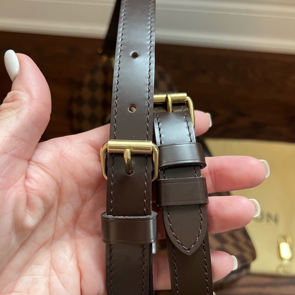 SOLD Authentic Louis Vuitton Speedy 30B - Picture 7 of 15